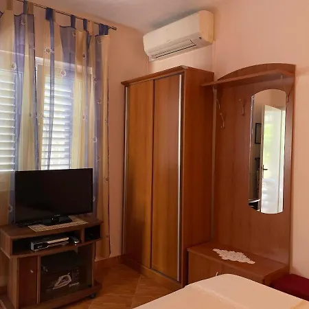 Apartments Gordana Buzolic Hvar Town Exterior photo