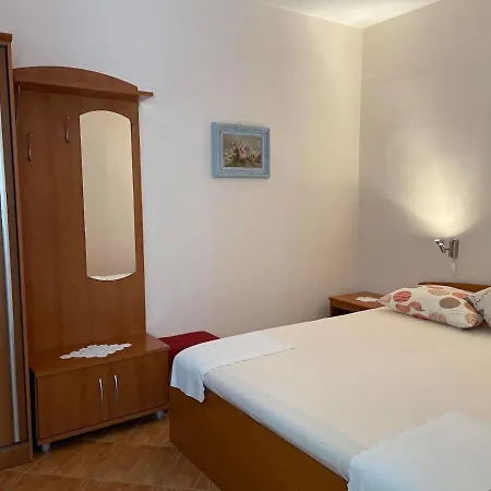 Apartments Gordana Buzolic Hvar Town Exterior photo