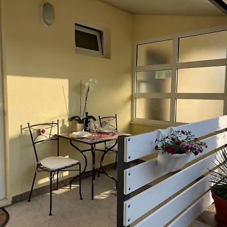 Apartments Gordana Buzolic Hvar Town Exterior photo